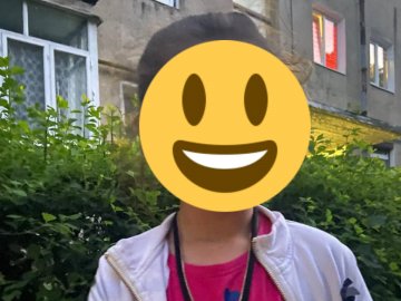 У Луцьку розшукали двох дівчаток, які гралися у дворі та зникли