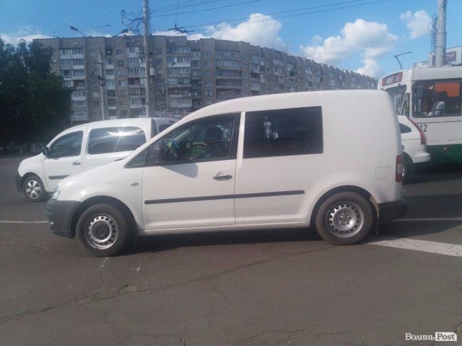 У Луцьку через аварію - затор з тролейбусів