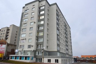 Маєток і земля під Луцьком: що у декларації у подружжя волинських прокурорів