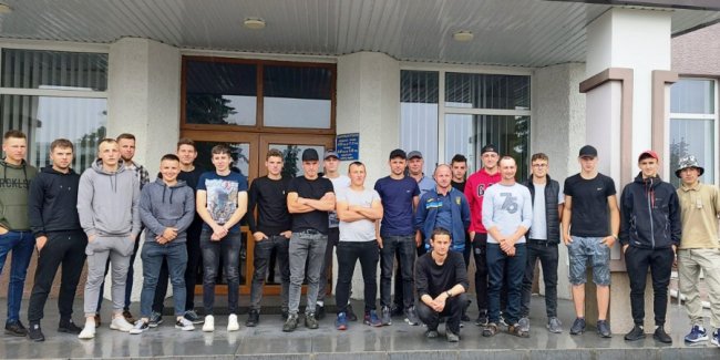 Небайдужі волиняни вирушили на Херсонщину допомагати долати наслідки підтоплення