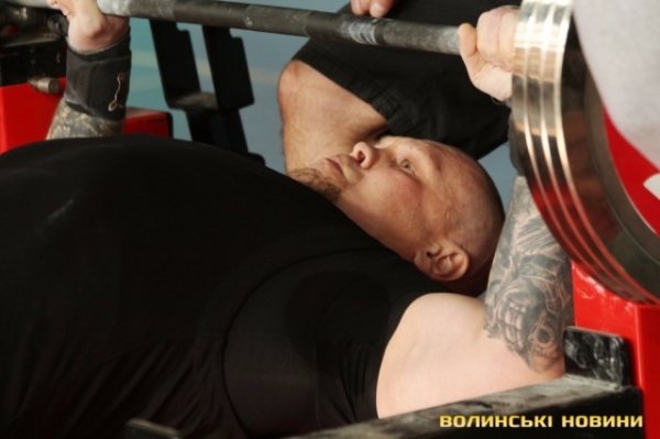 У Луцьку позмагалися найсильніші пауерліфтери. ФОТО