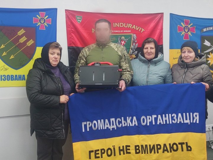 Матері загиблих воїнів з Волині допомагають захисникам