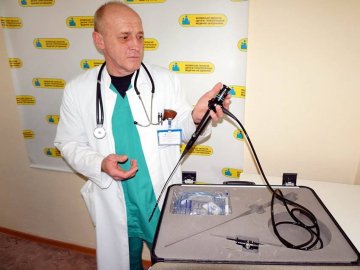 Волинській лікарні благодійники із США передали обладнання 