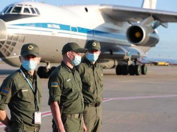 Україна евакуювала з Афганістану понад пів тисячі людей