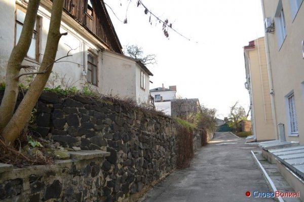 «За стінами» луцької вулиці Лесі Українки. ФОТО