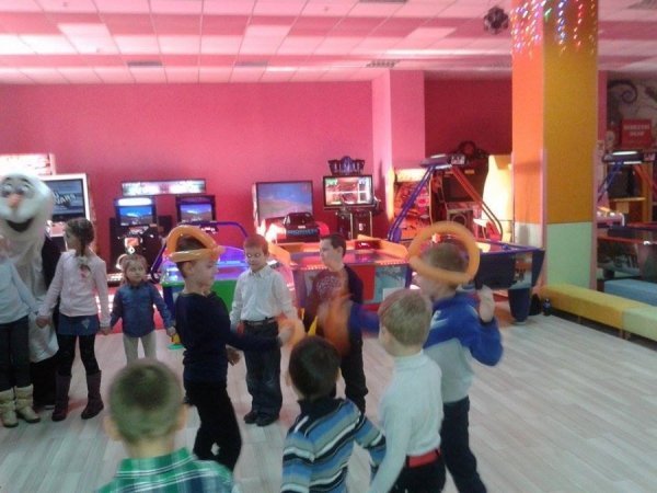 Для дітей луцьких прикордонників влаштували свято. ФОТО