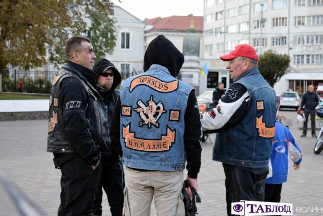 Байкери трьох країн зібралися в Луцьку, аби закрити мотосезон. ФОТО