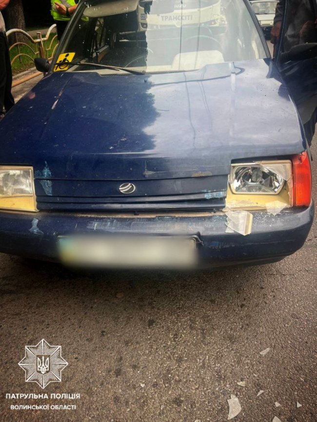 У Луцьку – подвійна аварія за участю маршрутки. ФОТО