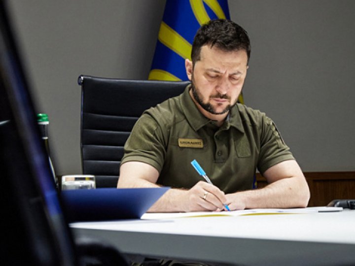 Зеленський створив у ЗСУ командування далекобійного впливу на Росію