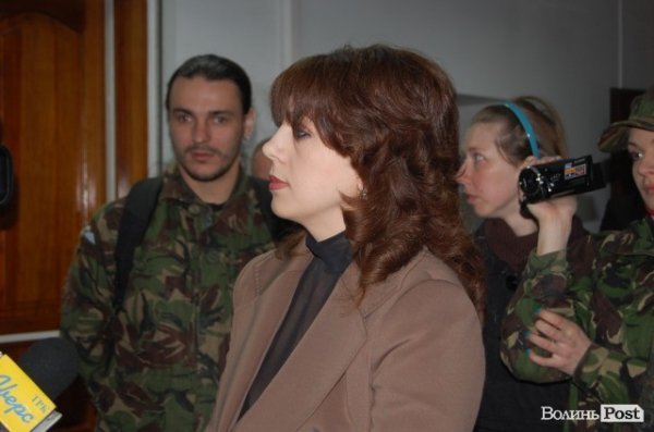 У Луцьку революціонери навідалися до «агентів Кремля». ФОТО