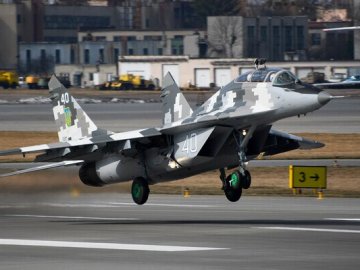 Польща готова надати Україні винищувачі Міг-29