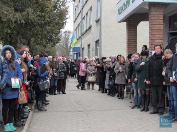 У Володимирі вшанували Героїв Небесної сотні. ФОТО