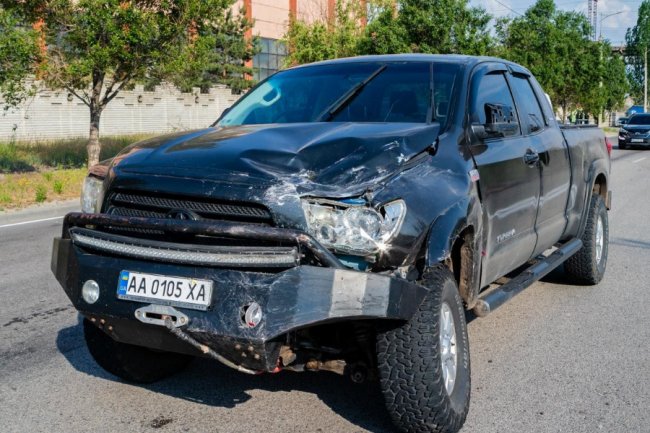 Жахлива аварія у Дніпрі: загинула сім'я з дитиною. ФОТО