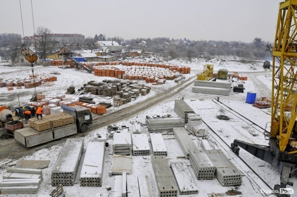 «Супернова»: будівництво набирає обертів*