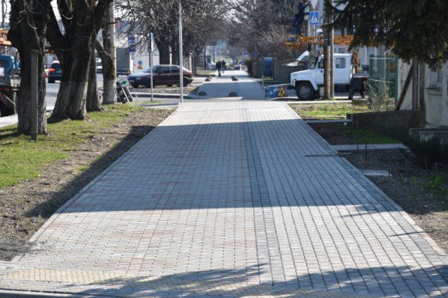 Коли планують завершити ремонт вулиці Рівненської у Луцьку