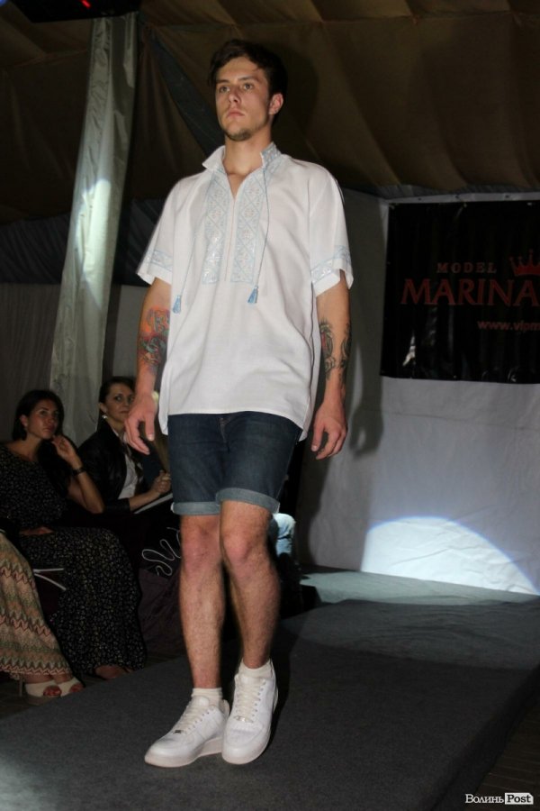 Довгоногі красуні, купальники, сукні: День моди в Луцьку. ФОТО