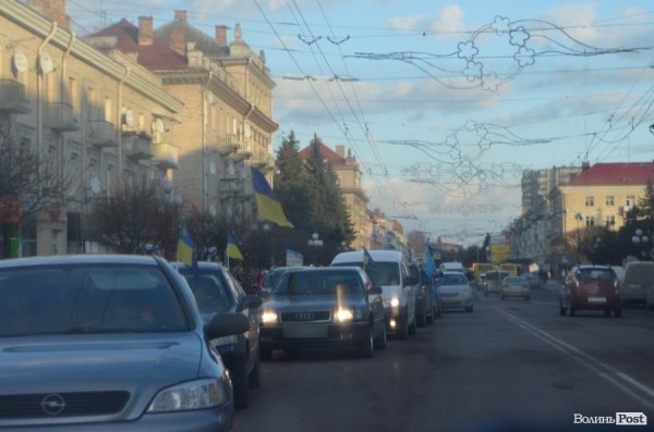 Автомайдан навідався до волинських нардепів. ФОТО. ВІДЕО