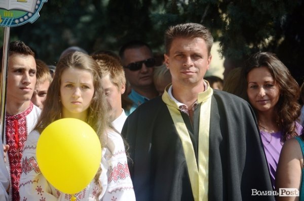 Нові студенти політеху пройшлися червоною доріжкою. ФОТОРЕПОРТАЖ
