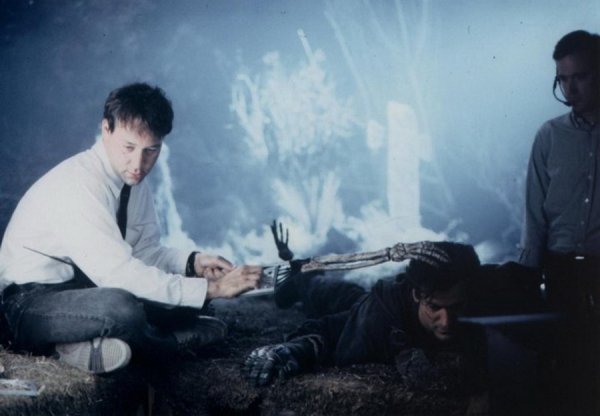 Армія темряви / Army of Darkness (1992)