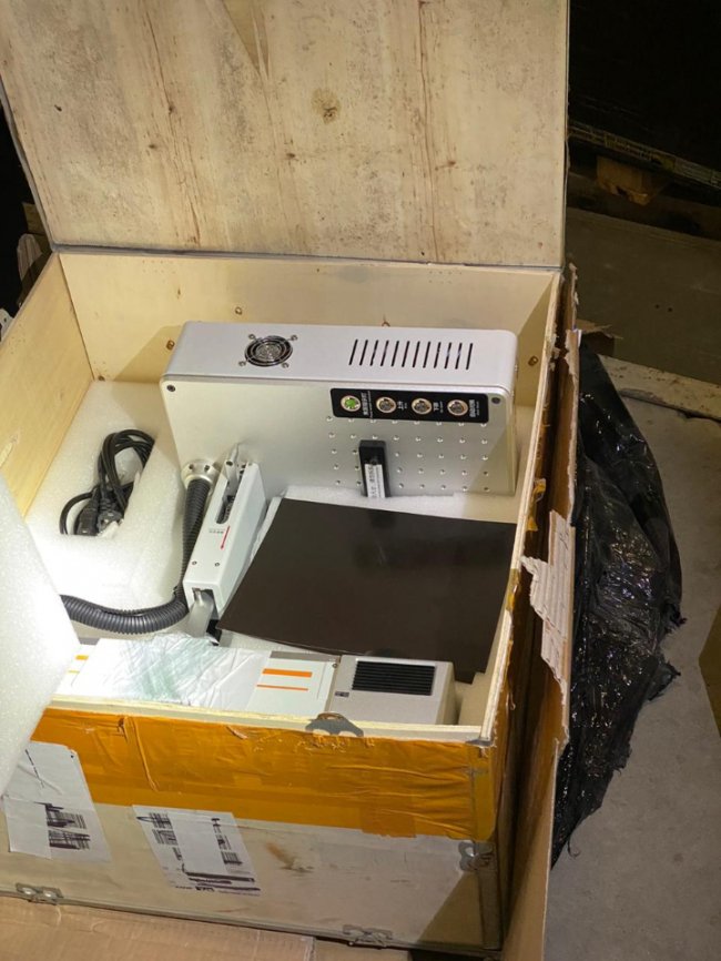 Через «Ягодин» намагалися провезти телефони та телевізори відомих компаній. ФОТО