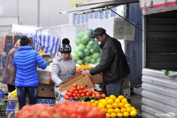 Центральний ринок. БУДНІ МІСТА