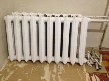 У волинському місті з квартири викрали батареї опалення