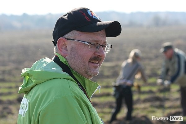 Луцьке сміттєзвалище посадовці обсаджують лісом. ФОТО. ВІДЕО