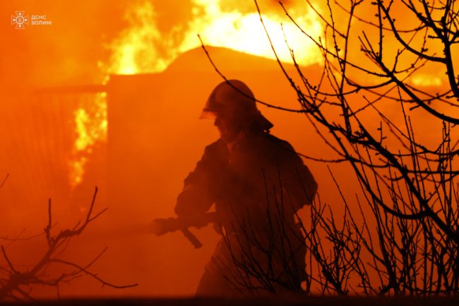 На Волині рятувальники ліквідували три пожежі
