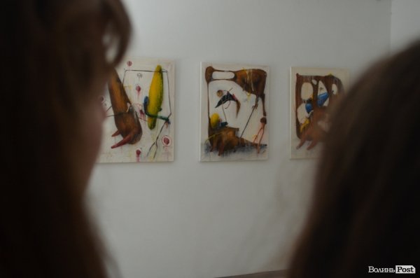 У Луцьку ‒ виставка абстрактного живопису. ФОТО