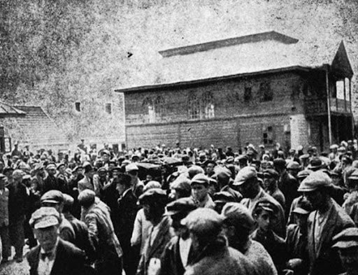 Показали, який вигляд мала втрачена синагога у давньому волинському містечку. РЕТРОФОТО 