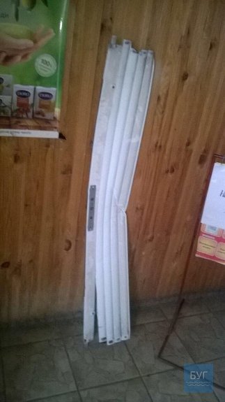 Розвалили банкомат і потрощили вікна: у волинському місті – нічний погром. ФОТО