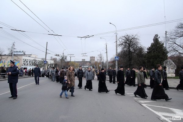 Як Луцьк вшановував жертв Голодомору. ФОТО