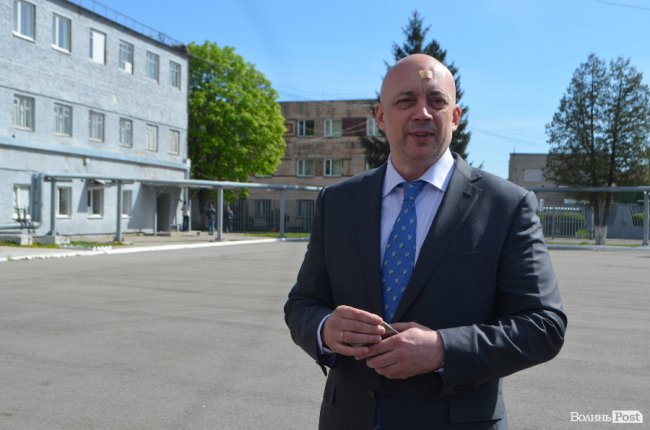 Пошук конструктиву і спростування чуток: день депутата на луцькому «Богдані». ФОТО