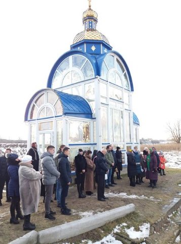 Голова Волинської ОДА скупався в ополонці під Луцьком