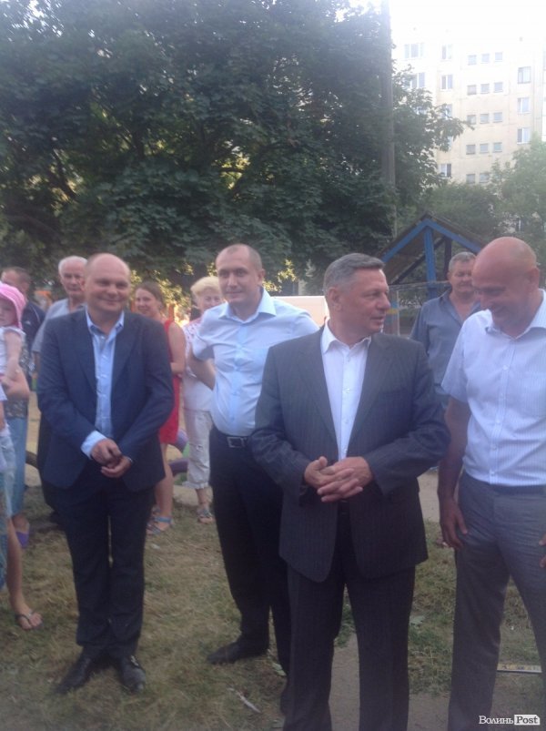 Мешканці ДПЗ давали поради меру Луцька та депутатам щодо облаштування їхніх дворів