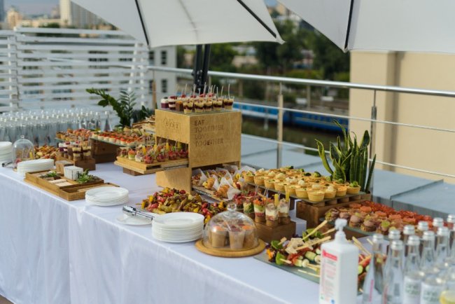 Сильні та слабкі сторони кейтерингу як послуги