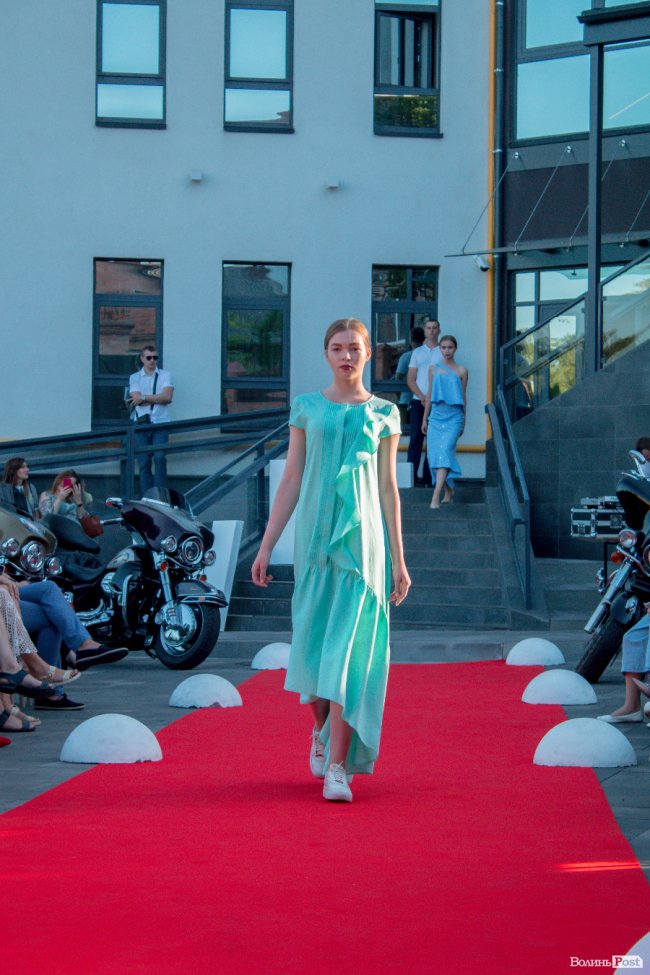 Гурт «СКАЙ», байкери та неймовірні колекції одягу: чим вражав другий день  «Lutsk Fashion Weekend»