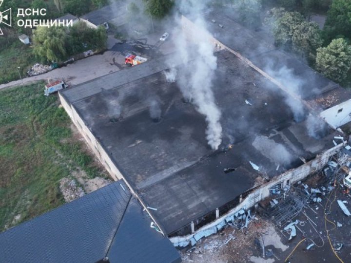 Атака росії: на Одещині зруйноване відділення Нової Пошти