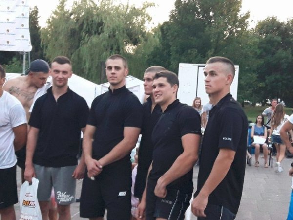 Луцькі патрульні взяли участь у змаганнях з кросфіту. ФОТО