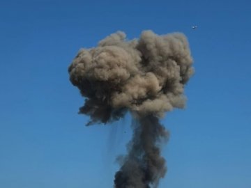 У другу повітряну тривогу Росія знову випустила ракети по Волині