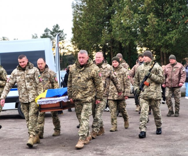 У Ковелі попрощались з Героєм Андрієм Шевченком. ФОТО