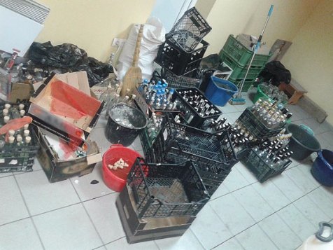 На Волині ліквідували підпільну гуральню з потужностями на півмільйона гривень. ФОТО