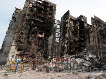 У Маріуполі почали видавати паспорти РФ. Фактична анексія міста почалась, –  Андрющенко