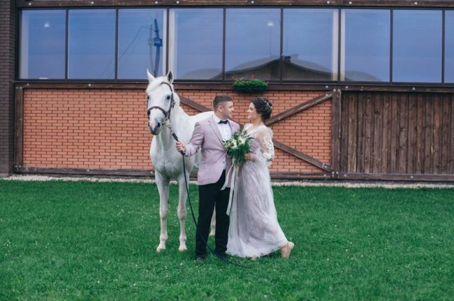 Неймовірно чуттєві знімки з весілля відомої луцької режисерки