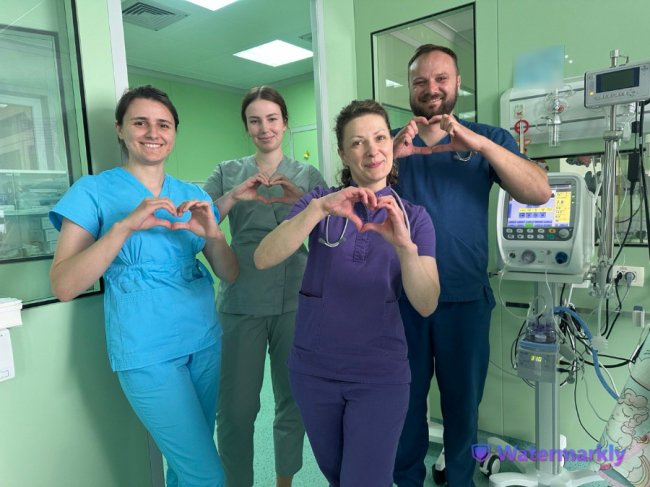 У Волинському перинатальному центрі розповіли історію дівчинки, яка народилася з вагою 640 грамів