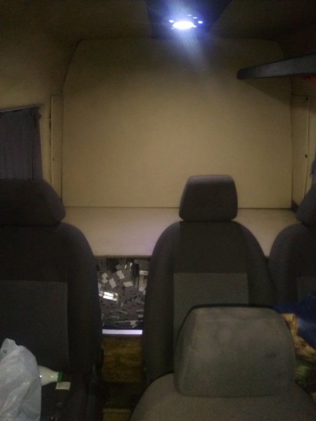 Через контрабанду у волинянина на кордоні вилучили буса 