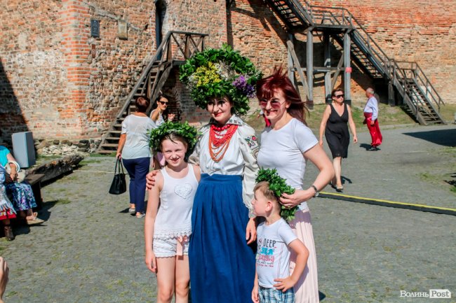 Неймовірні вбрання та іноземні гості: фестиваль «Берегиня» у Луцькому замку. ФОТО