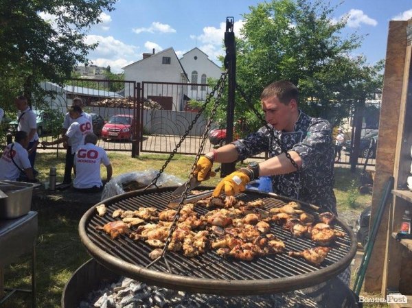 Море позитиву, командний дух та безліч смачної їжі – у Ковелі відбувся чемпіонат з драгонботу. ФОТО. ВІДЕО