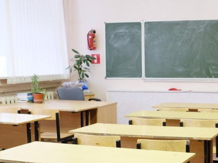 На Волині 14 класів у 8 школах перевели на дистанційку через захворюваність на грип та ГРВІ