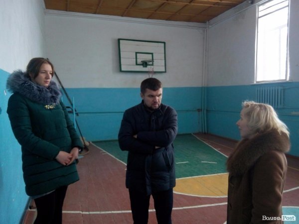 Гузь відкривав майданчики в окрузі попри снігопади*